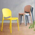Modern retro stackable plastic chair - Image 4